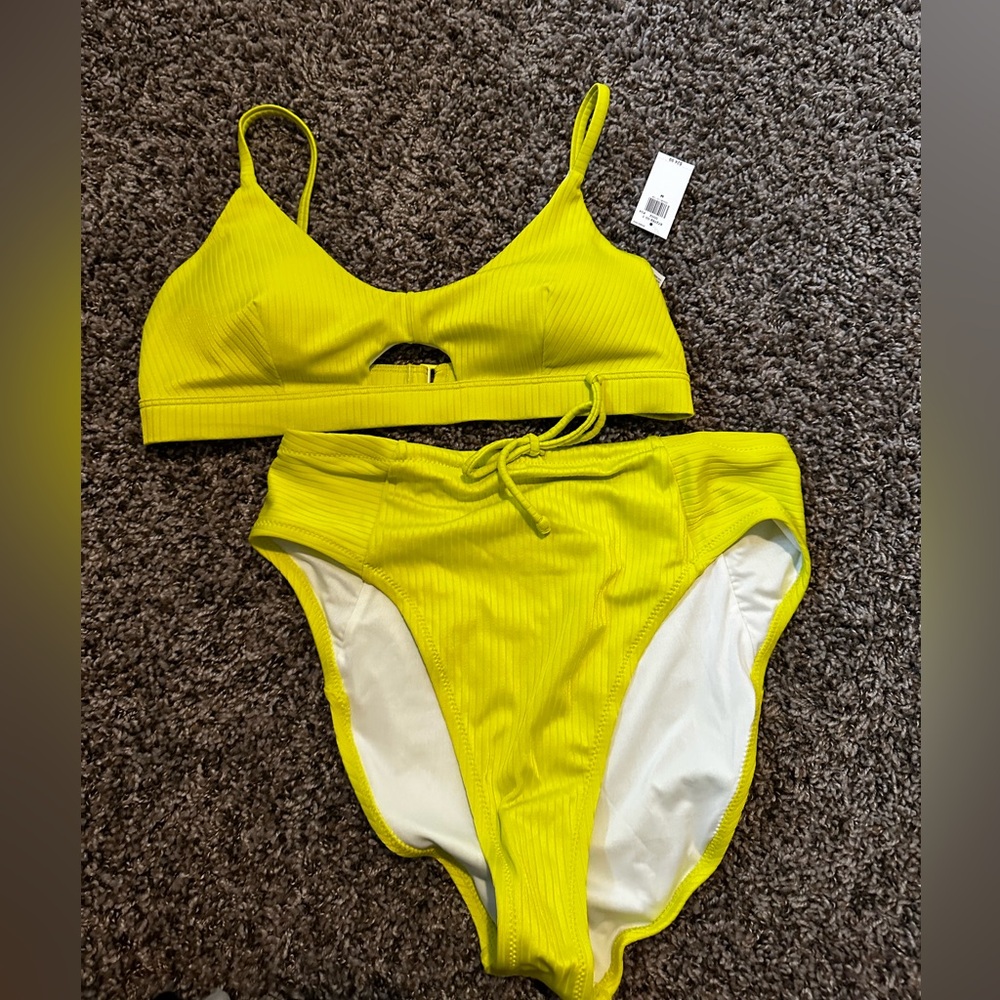 Old Navy NWT 2 Piece